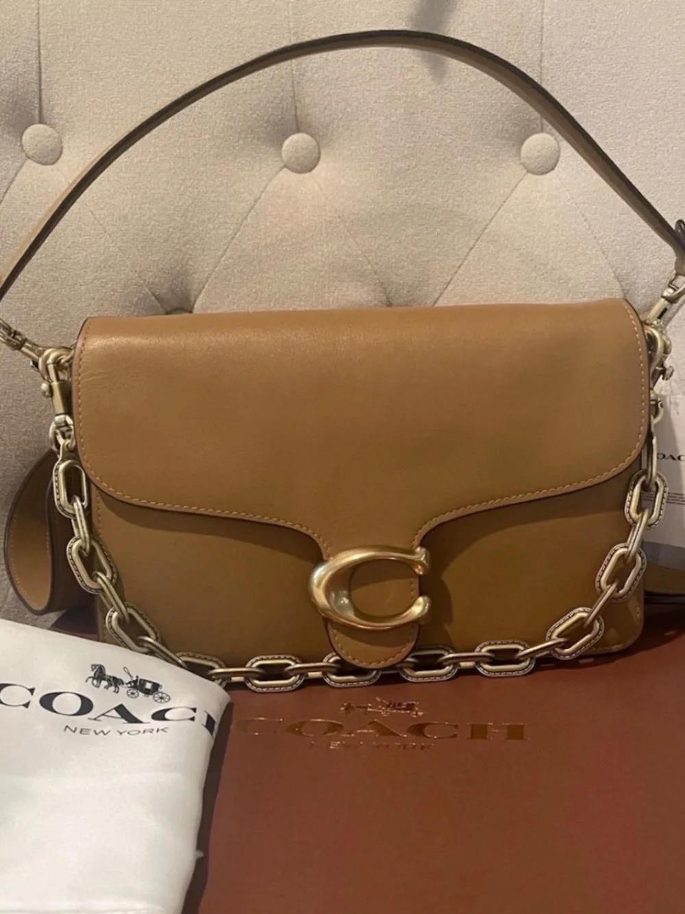 Coach Chain Tabby Honey Brown Leather With Brass Hardware Shoulder Bag CY919 NWT